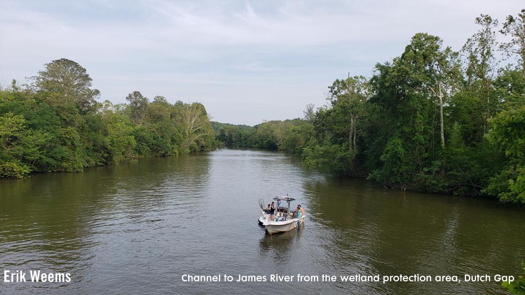 James River Boating along channel from Dutch Gap Preservation area